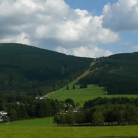 アパート Racek Ostružná