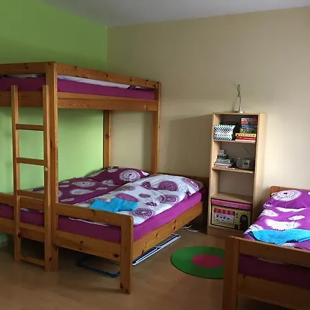 Racek Ostružná