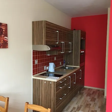 Racek Apartment *