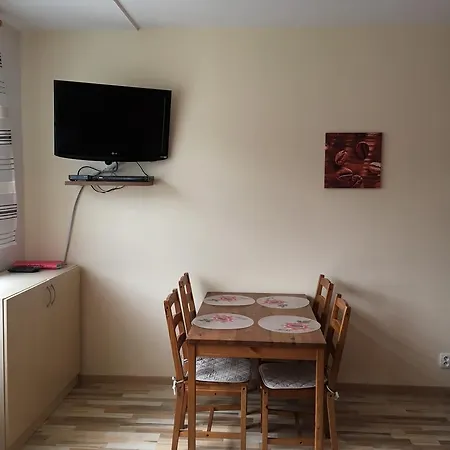 Racek * Ostružná