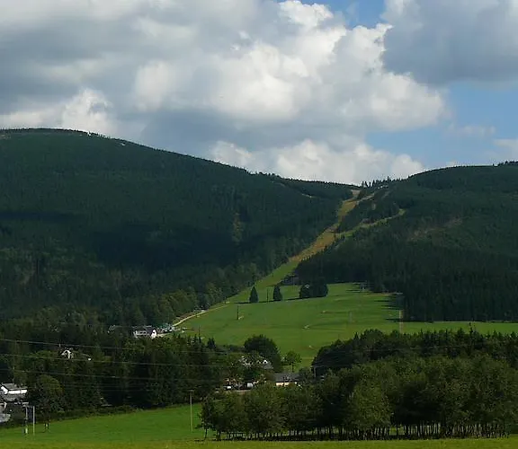 Lägenhet Racek Ostružná