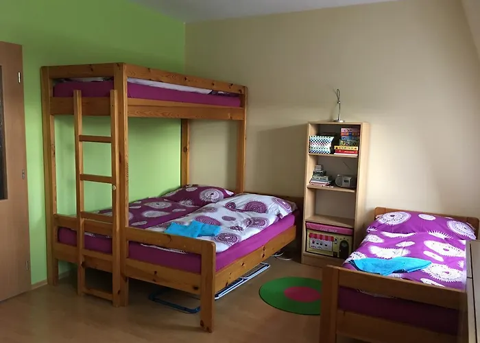 Racek Ostružná
